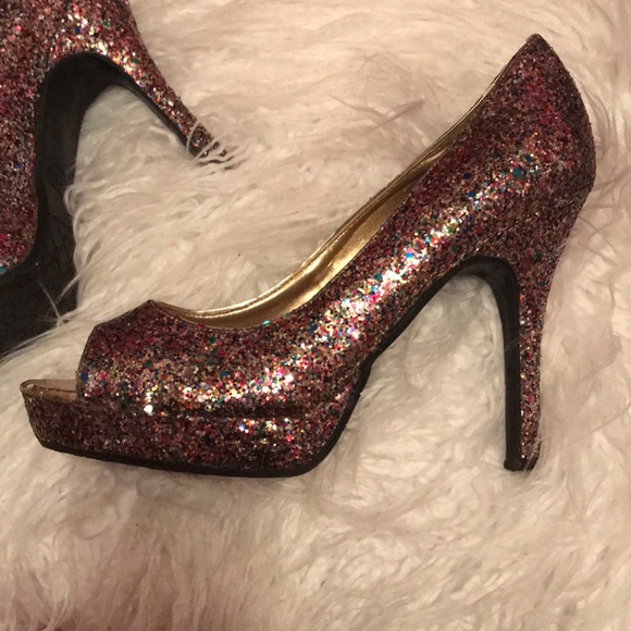 Multi color sparkle platform heels - Picture 2 of 4